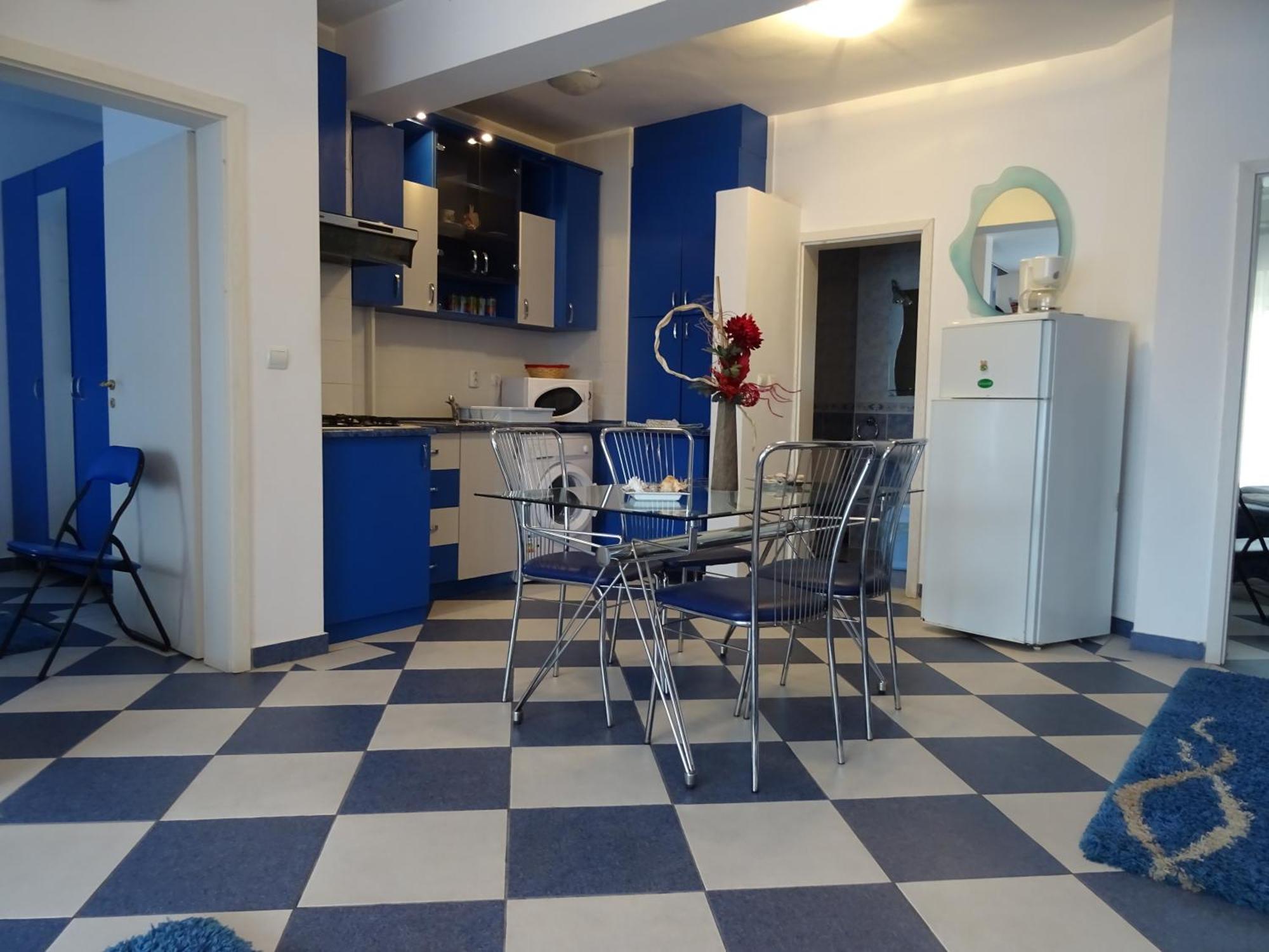 Club Topaz Apartments Neptun Room photo