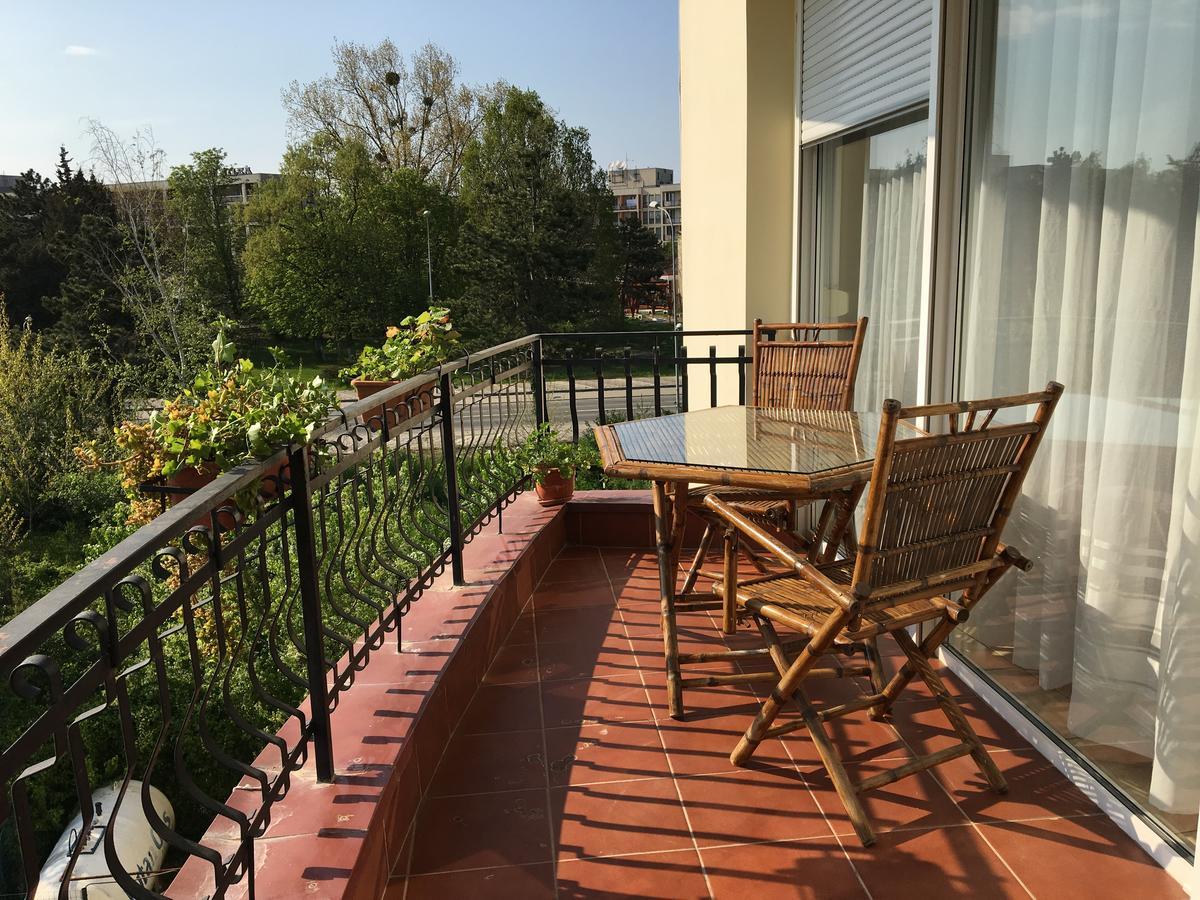 Club Topaz Apartments Neptun Exterior photo